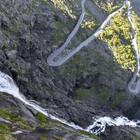 4 Star In * Stordal