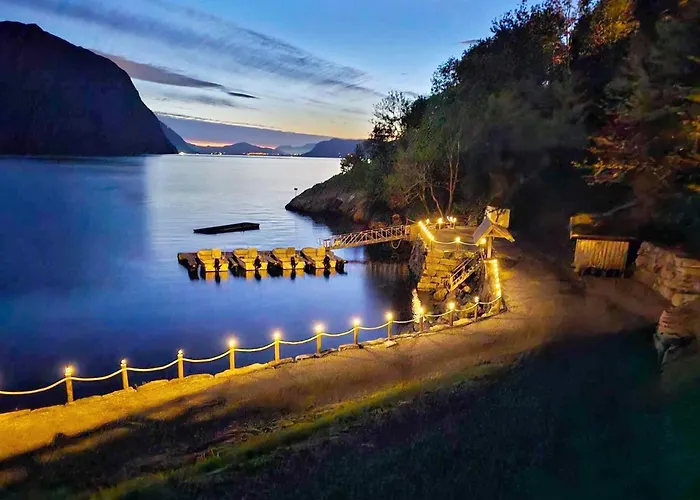 10 Person In Tatil Evi Stordal