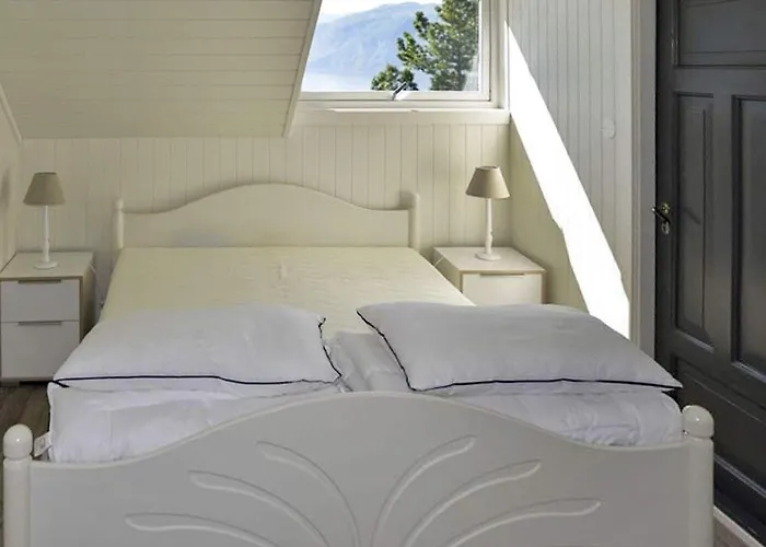 10 Person In Vakantiehuis Stordal