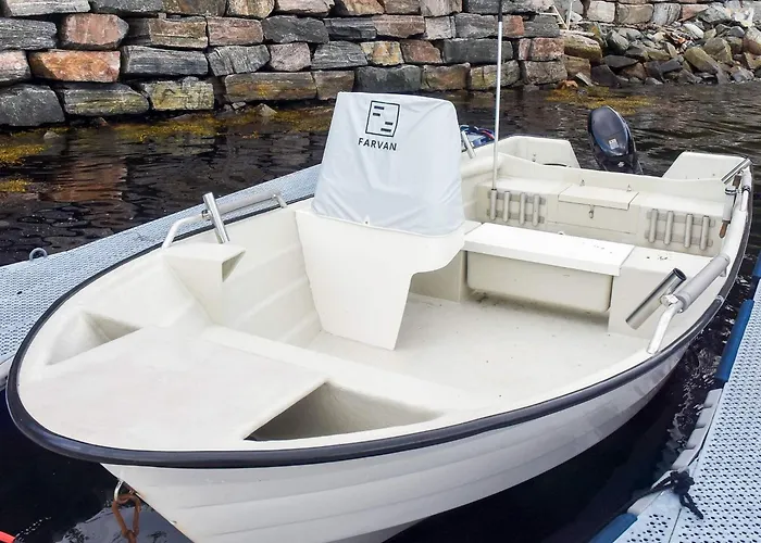 10 Person In Vakantiehuis Stordal